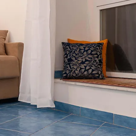 Guest house Folklore Real Neapolitan Experience Naples