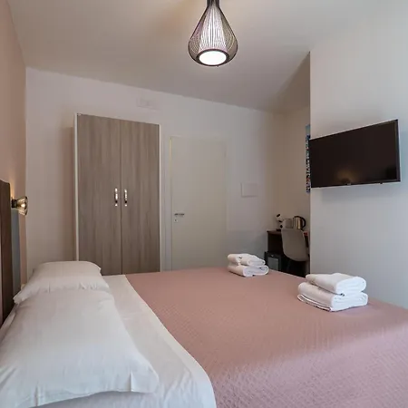 Folklore Real Neapolitan Experience 3*