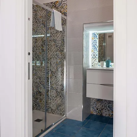 Folklore Real Neapolitan Experience بيت ضيافة 3*