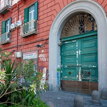 Folklore Real Neapolitan Experience بيت ضيافة نابولي